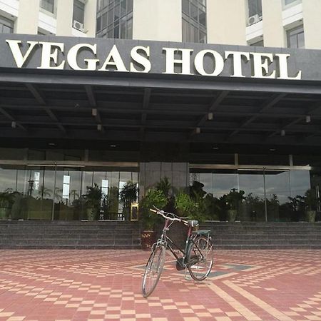 Vegas Hotel - Nay Pyi Taw Naypyidaw Екстериор снимка
