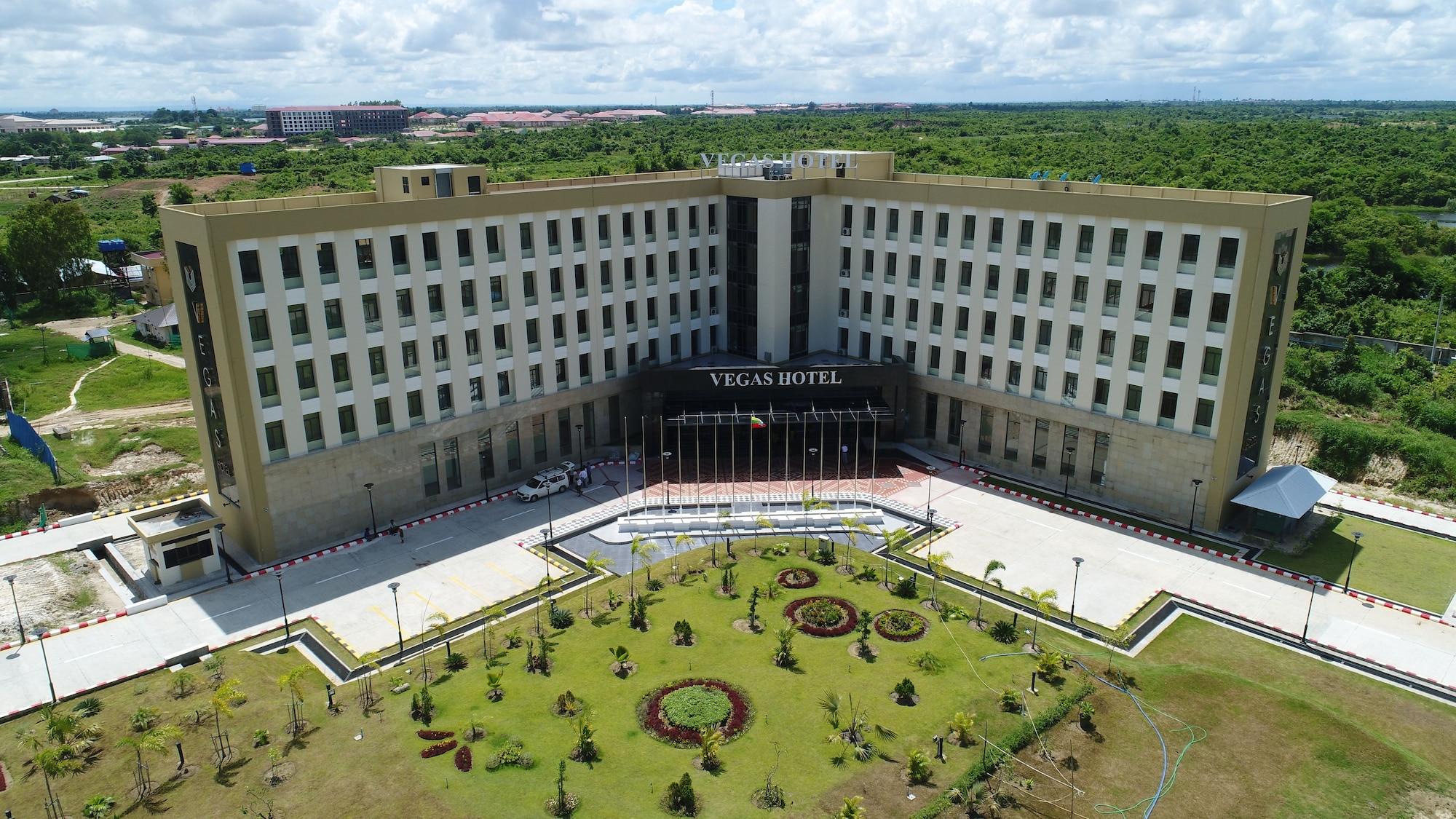 Vegas Hotel - Nay Pyi Taw Naypyidaw Екстериор снимка